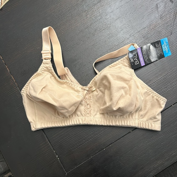 BNWT Bali Women's Double Support Wireless Bra Full-Coverage Wirefree T-Shirt bra - Picture 6 of 9